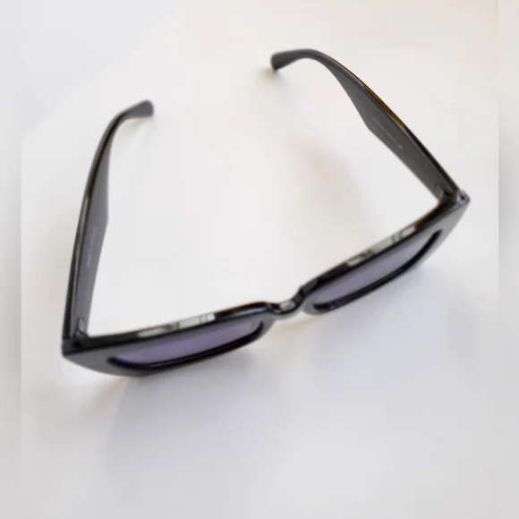 Fashion Cat Eye Sunglasses- Black - Picture 3 of 5